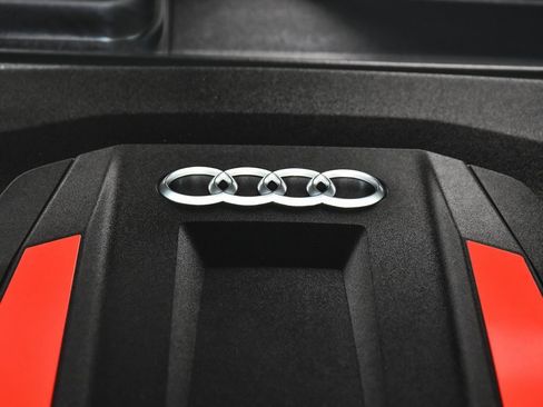 Used 2022 Audi SQ8 Premium Plus w/ Executive Package image 85