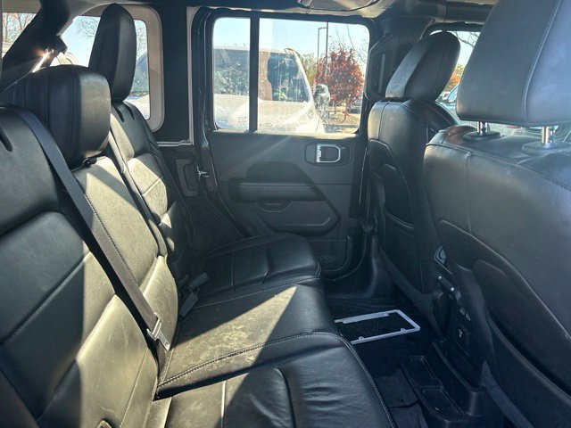 Used 2019 Jeep Wrangler Unlimited Sahara w/ Quick Order Package 24M Moab AWD/4WD image 8