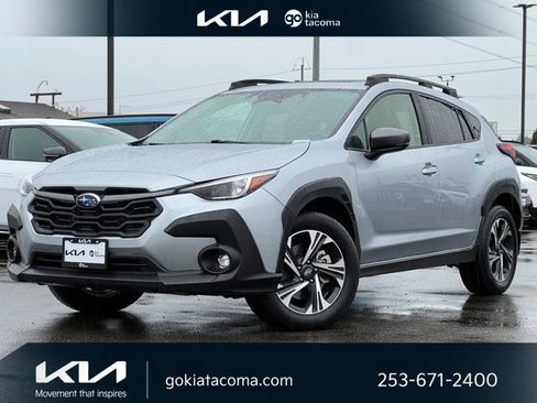 Used 2024 Subaru Crosstrek 2.0i Premium image 1