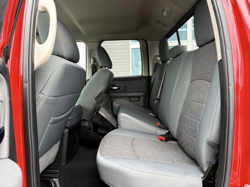 Used 2018 RAM 1500 SLT AWD/4WD image 20