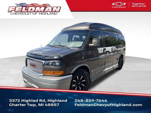 Used 2014 GMC Savana 1500 RWD image 1