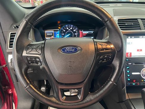 Used 2018 Ford Explorer Sport w/ Ford Safe & Smart Package AWD/4WD image 8