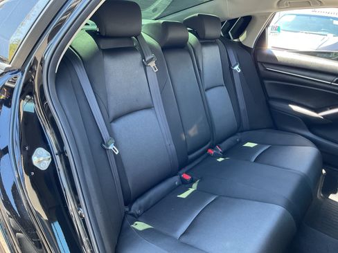 Used 2019 Honda Accord EX image 20