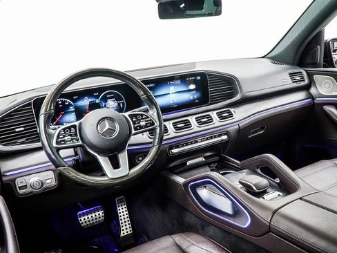 Used 2022 Mercedes-Benz GLS 580 4MATIC image 5