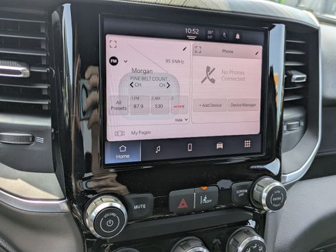 New 2026 RAM 1500 Express AWD/4WD image 14