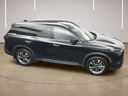 Used 2023 INFINITI QX60 Luxe w/ Cargo Package FWD image 35