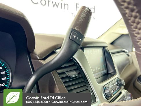 Used 2016 Chevrolet Tahoe LTZ AWD/4WD image 10