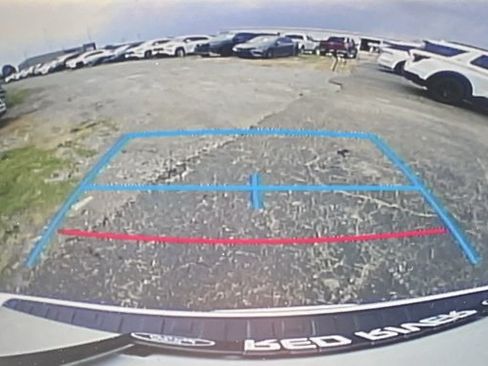 Used 2020 Toyota 4Runner Limited image 16