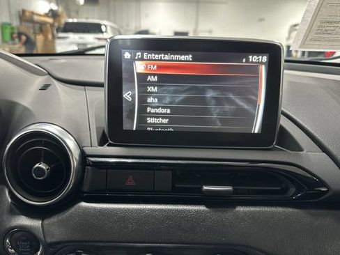 Used 2016 MAZDA MX-5 Miata Grand Touring RWD image 16