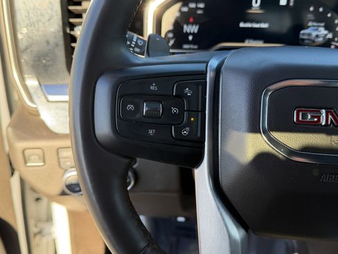 Used 2023 GMC Sierra 1500 SLT w/ SLT Premium Plus Package image 23