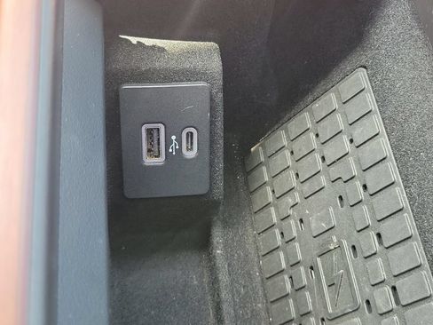 Certified 2024 Lincoln Navigator Reserve AWD/4WD image 32
