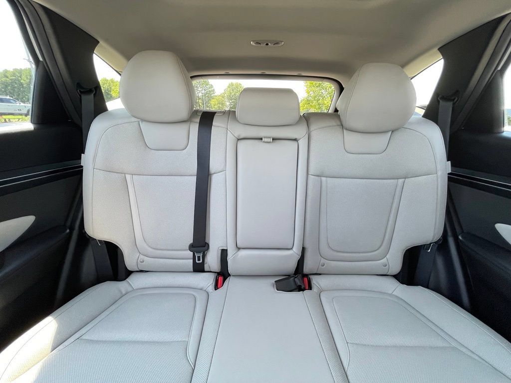 Used 2024 Hyundai Tucson Limited AWD/4WD image 30