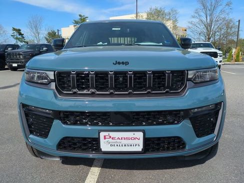 New 2026 Jeep Grand Cherokee Limited image 9