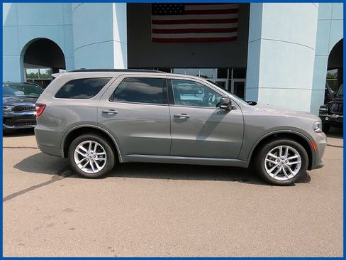 Certified 2024 Dodge Durango GT AWD/4WD image 2