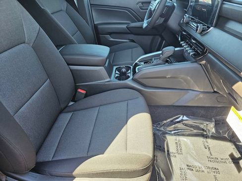 New 2026 Chevrolet Colorado W/T w/ WT Custom Package RWD image 10