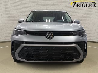 Used 2025 Volkswagen Taos SE AWD/4WD video 2