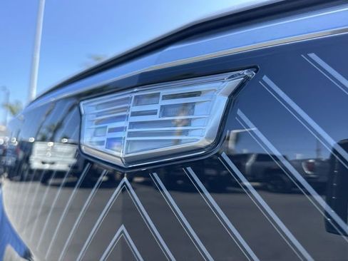 New 2026 Cadillac Lyriq Luxury image 32