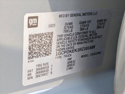 Used 2024 Chevrolet Silverado 1500 LT image 23