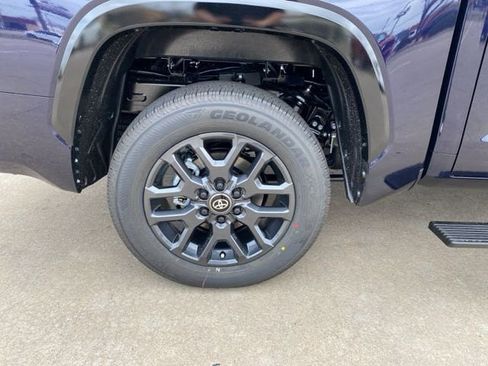 New 2026 Toyota Tundra Platinum image 28