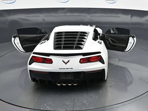 Used 2019 Chevrolet Corvette Stingray Coupe w/ Carbon Flash Badge Package RWD image 35