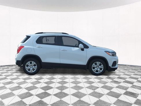 Used 2017 Chevrolet Trax LS image 4