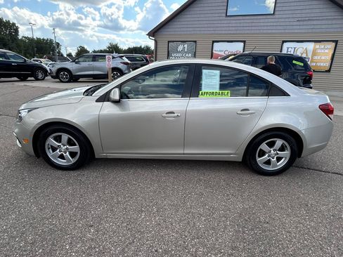 Used 2016 Chevrolet Cruze LT FWD image 8