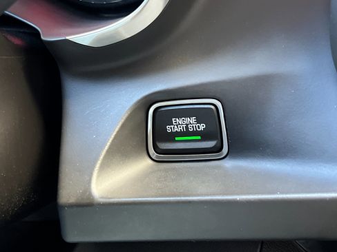 Used 2016 Chevrolet Camaro SS image 20