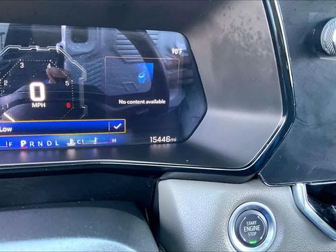 Used 2024 Chevrolet Colorado ZR2 w/ Technology Package AWD/4WD image 23