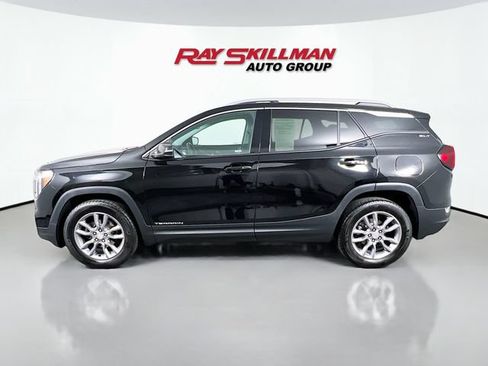 Used 2022 GMC Terrain SLT w/ Infotainment Package II AWD/4WD image 4