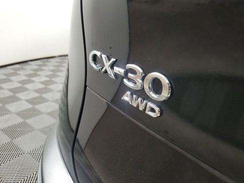 Used 2025 MAZDA CX-30 AWD 2.5 S w/ Premium Package image 8