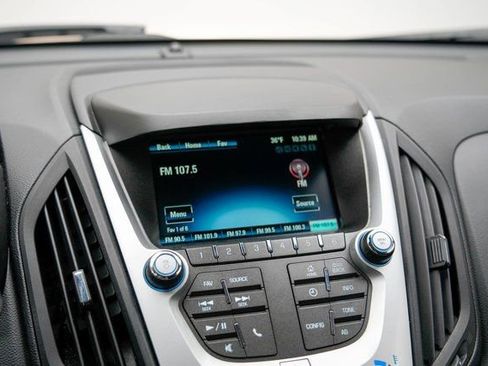 Used 2017 Chevrolet Equinox LT w/ Convenience Package image 27