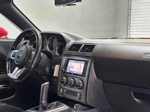 Used 2012 Dodge Challenger SRT8 w/ Premium Sound Group RWD image 11