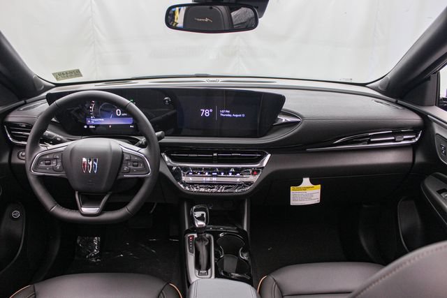New 2026 Buick Envista Avenir FWD image 25