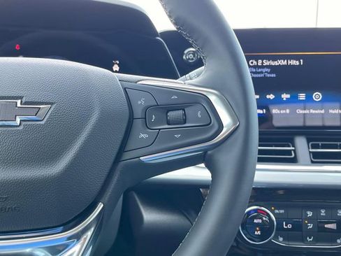 New 2026 Chevrolet Trax LT w/ Midnight Edition FWD image 25