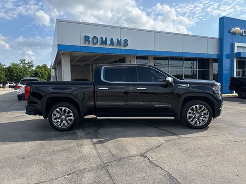 Used 2025 GMC Sierra 1500 Denali w/ Denali Reserve Package AWD/4WD image 2