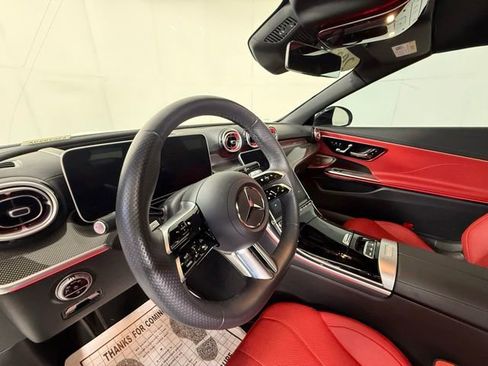 Used 2024 Mercedes-Benz CLE 450 4MATIC Cabriolet image 17