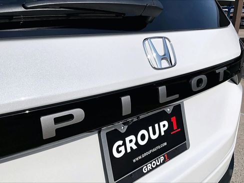 New 2026 Honda Pilot EX-L image 15