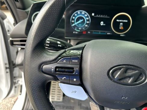 Used 2022 Hyundai Elantra N FWD image 23