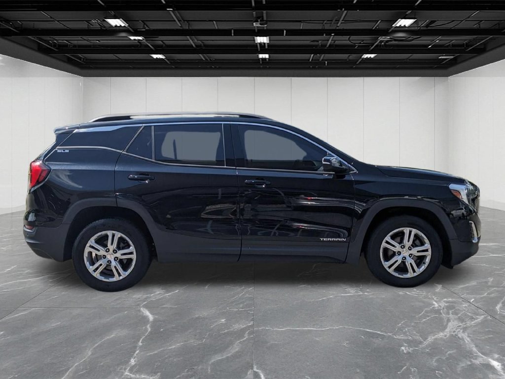 Used 2018 GMC Terrain SLE w/ Driver Convenience Package FWD image 6