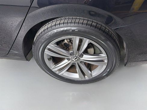 Used 2022 Volkswagen Jetta SE FWD image 29