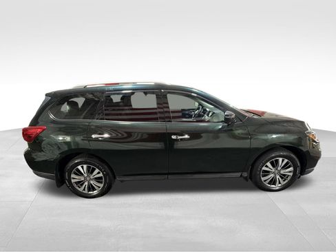 Used 2019 Nissan Pathfinder SL AWD/4WD image 10