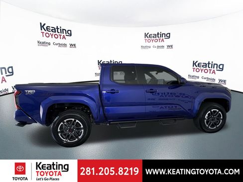 Certified 2025 Toyota Tacoma TRD Sport image 5