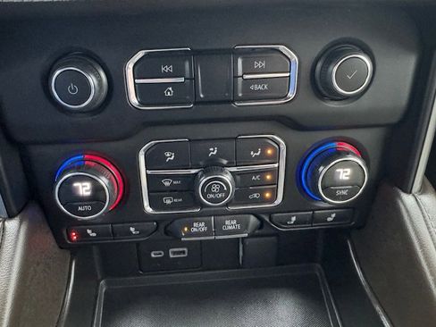 Used 2023 Chevrolet Tahoe Z71 image 20