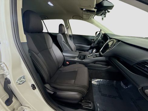 Used 2023 Subaru Outback Premium image 29