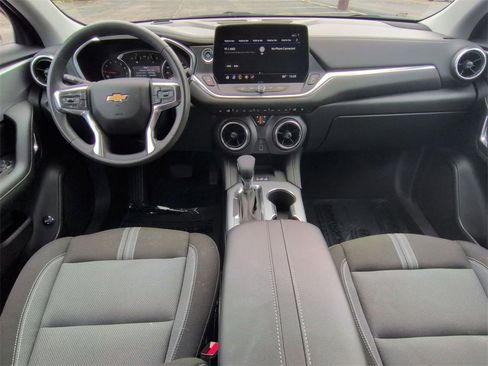 Certified 2024 Chevrolet Blazer LT w/ Convenience Package image 19