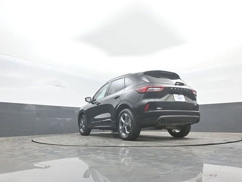 Used 2023 Ford Escape ST-Line AWD/4WD image 29
