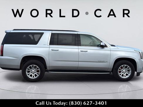Used 2019 GMC Yukon XL SLT AWD/4WD image 15