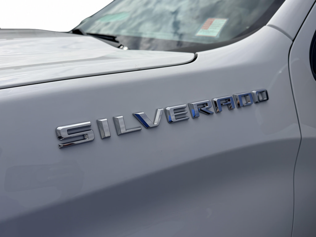 Used 2024 Chevrolet Silverado 1500 LT AWD/4WD image 26