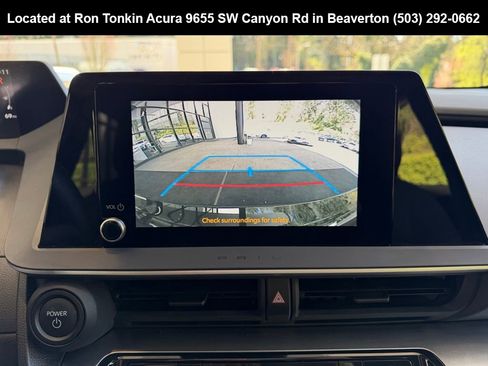 Used 2024 Toyota Prius LE image 22