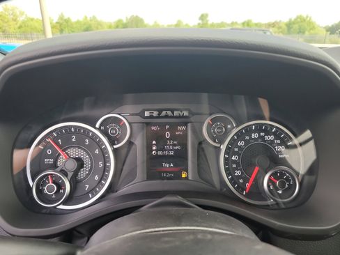 New 2026 RAM 1500 Big Horn AWD/4WD image 19